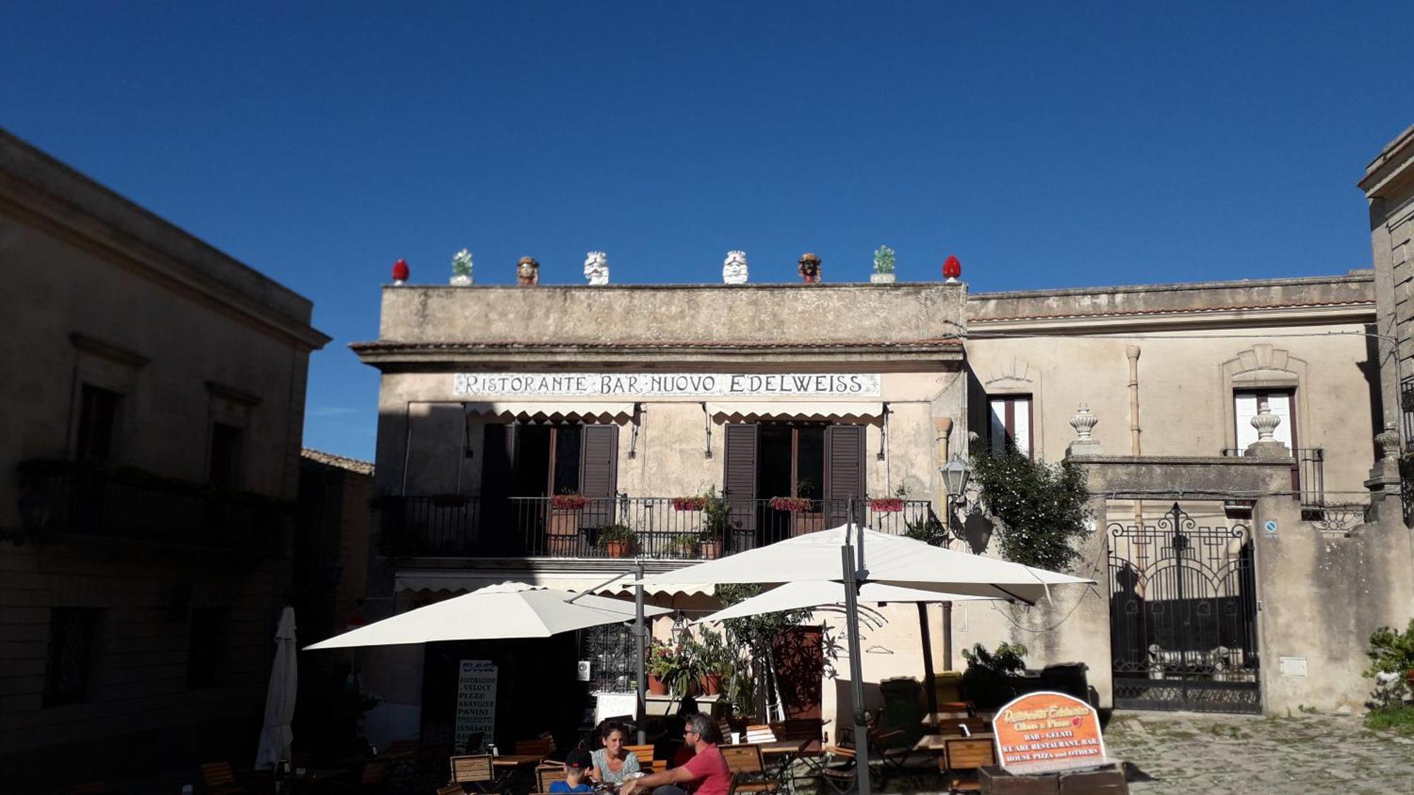 Edelweiss Aparthotel Erice