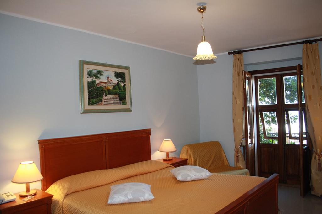 Aparthotel Edelweiss Erice