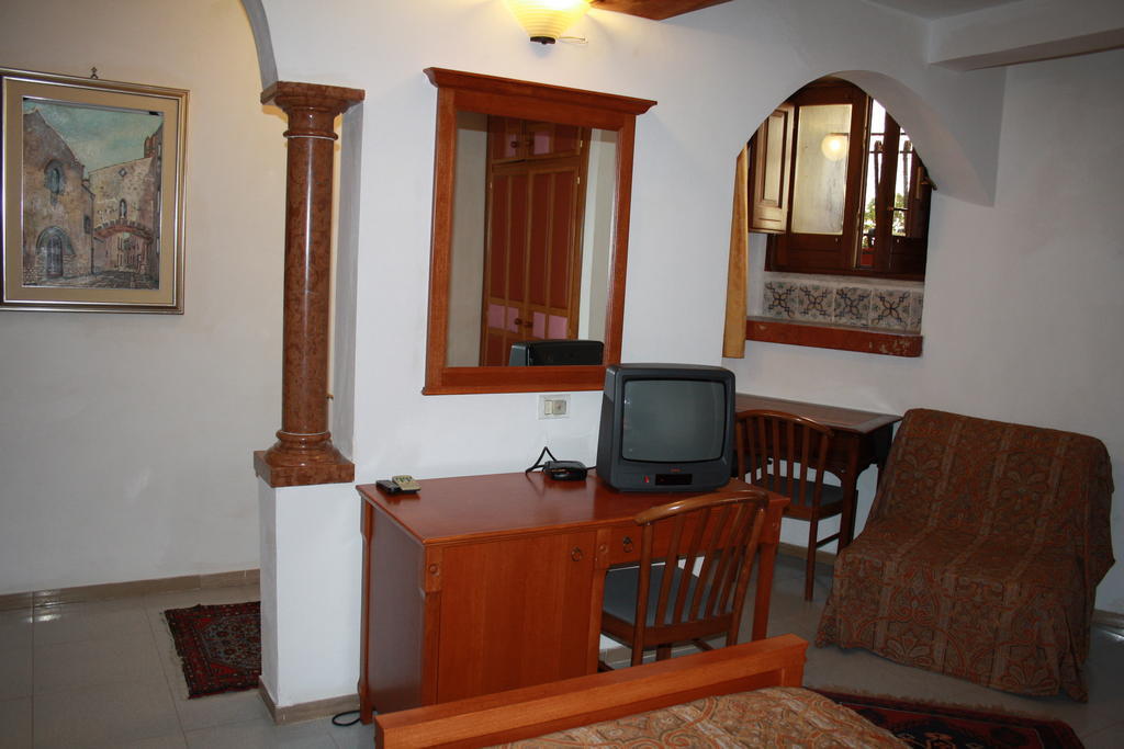 Edelweiss Apart-hotel Érice